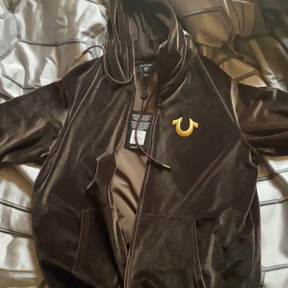 brown velvet jacket. never worn.